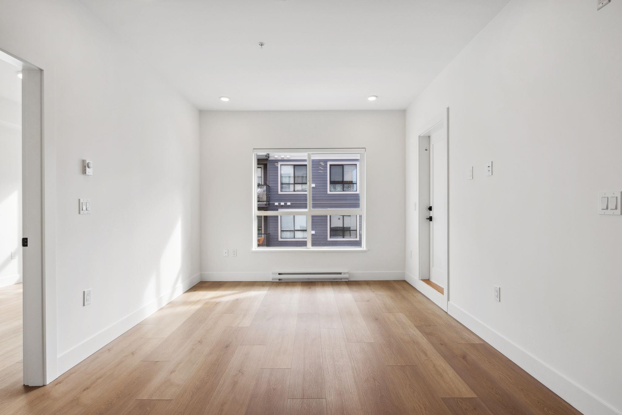 402 20282 72B AVENUE Unit: 402