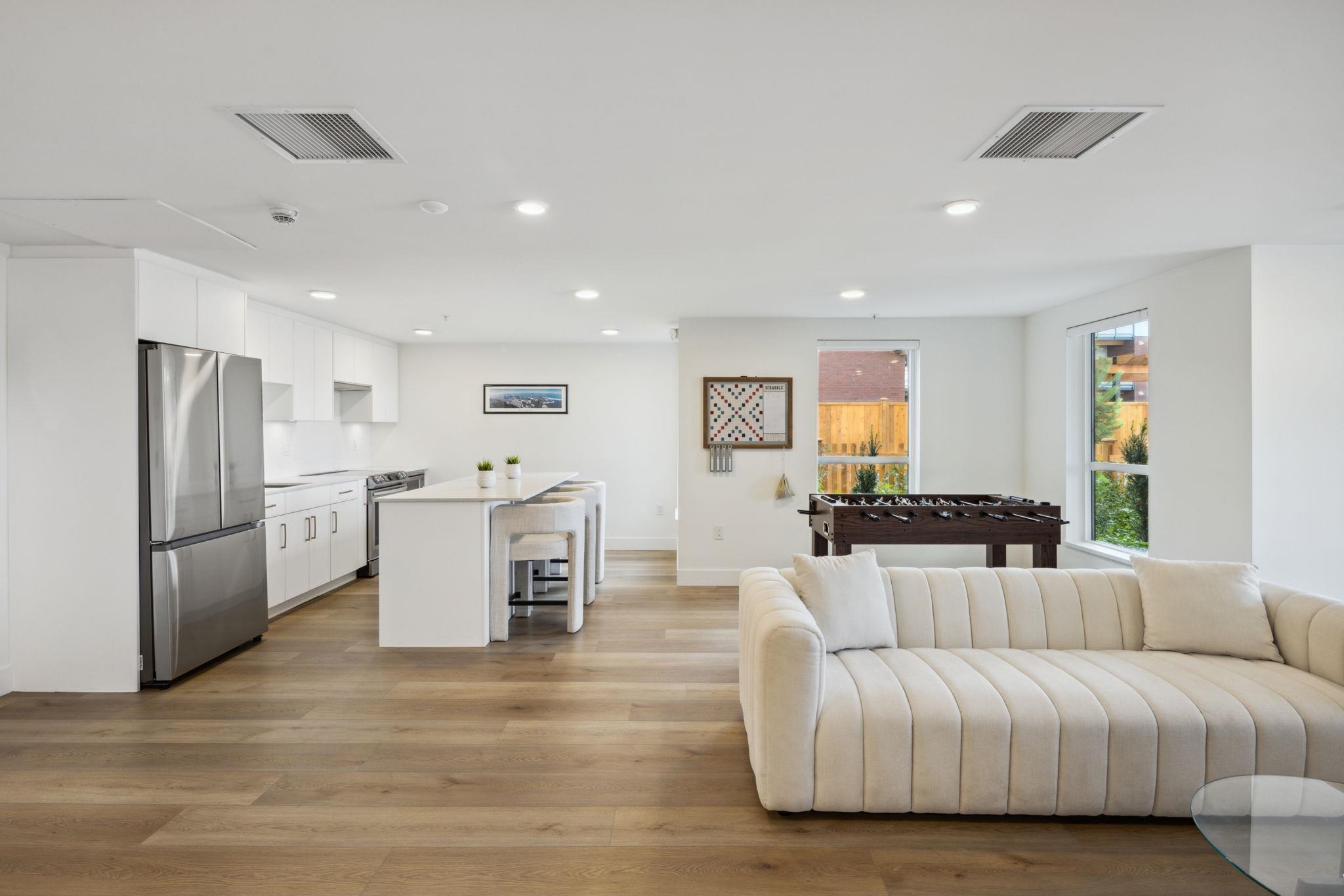106 20282 72B AVENUE Unit: 106
