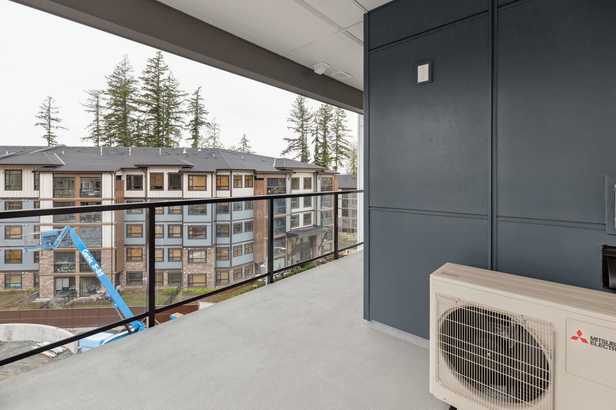 501 3528 146A STREET Unit: 501