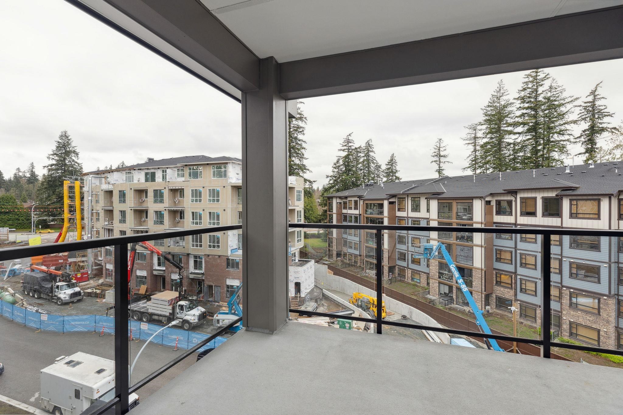 501 3528 146A STREET Unit: 501