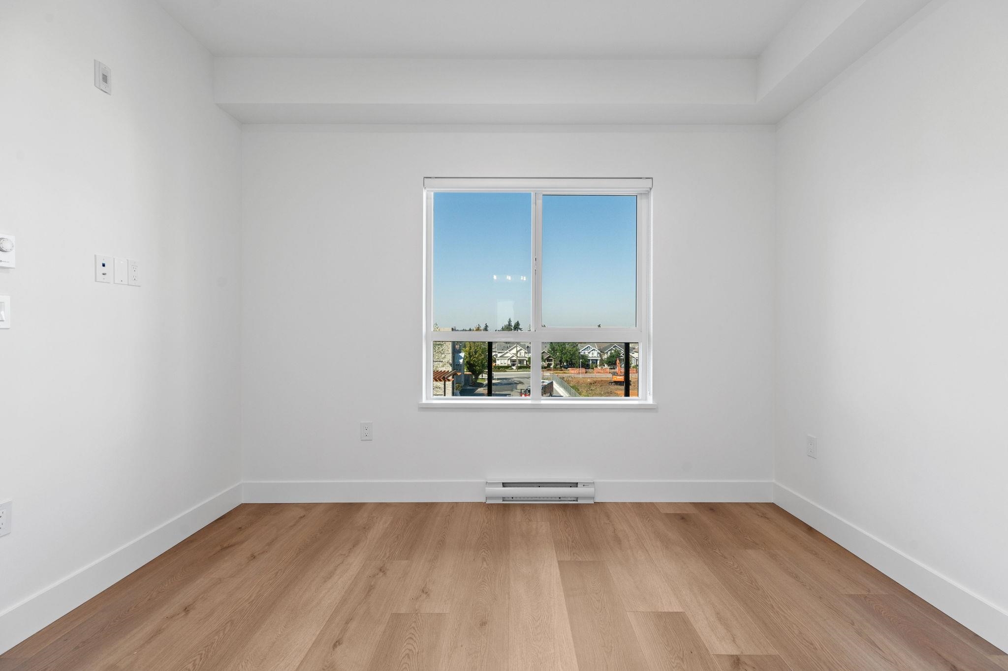 204 20286 72B AVENUE Unit: 204