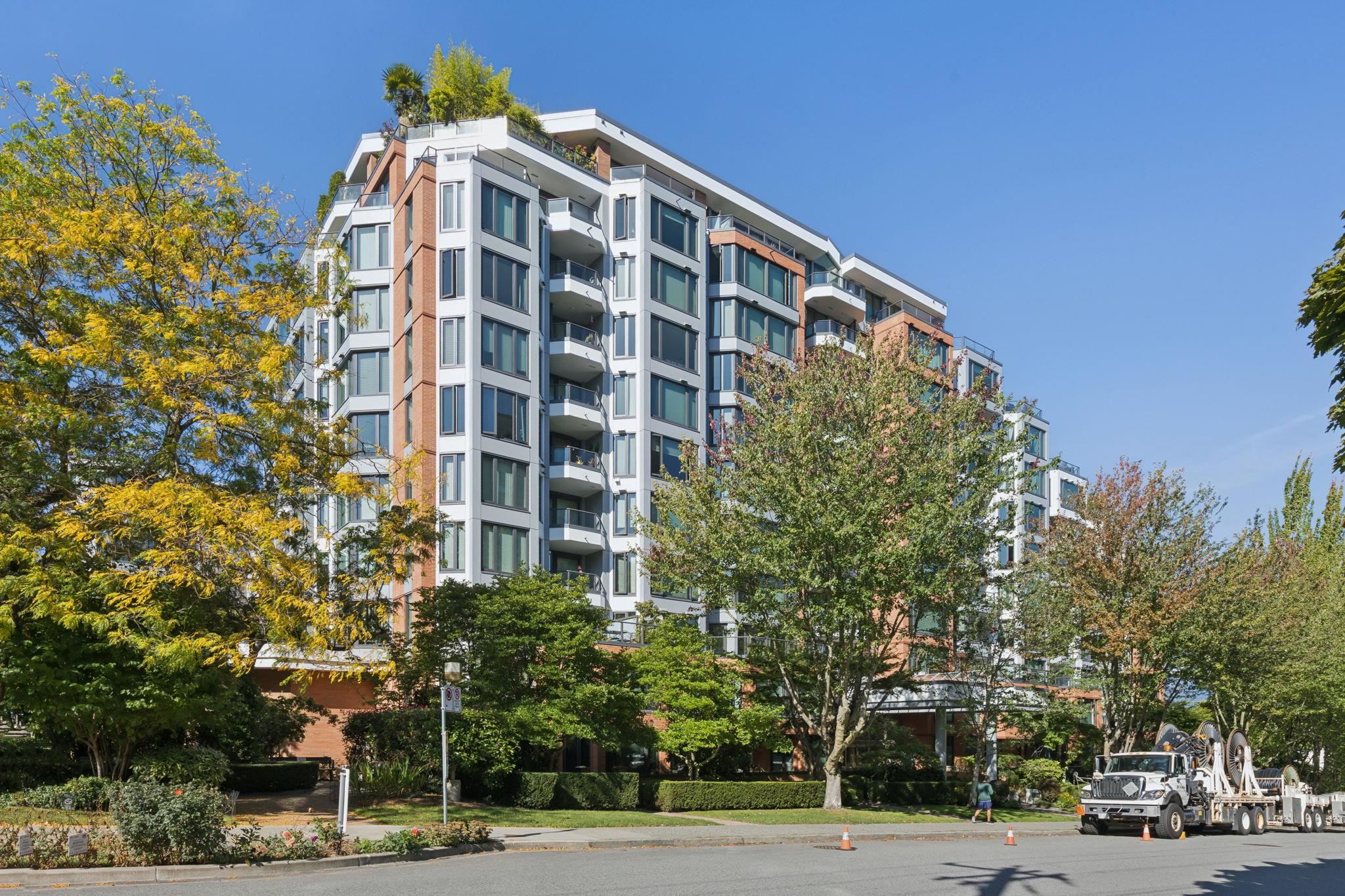 609 2201 PINE STREET Unit: 609