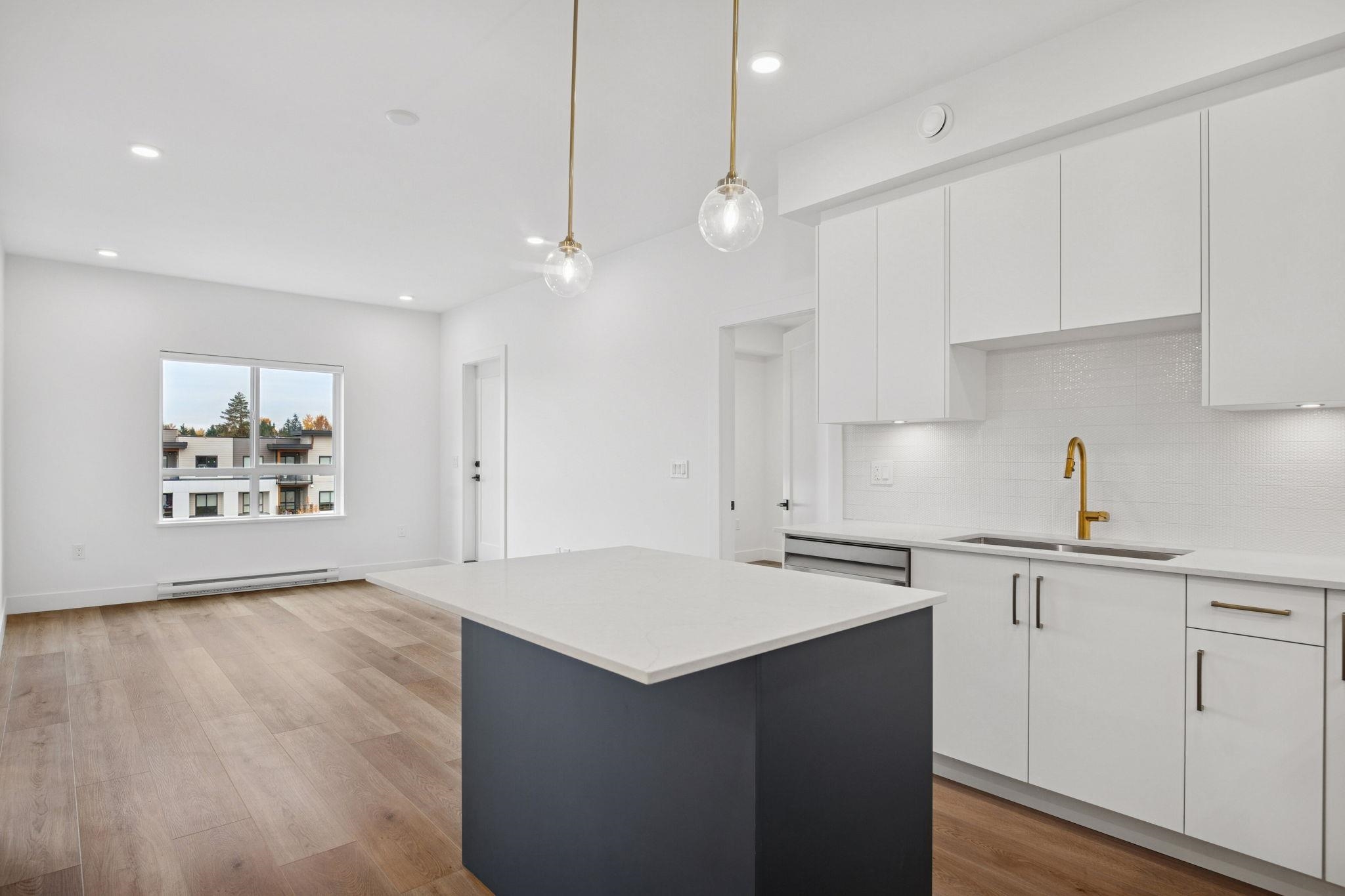 414 72 AVENUE Unit: 414