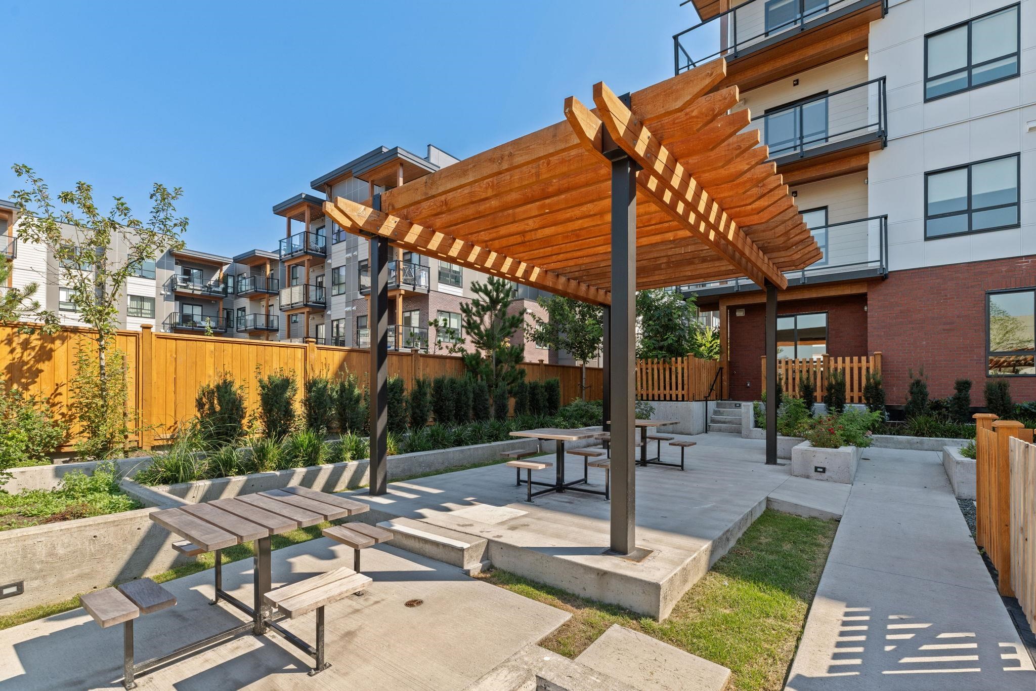 408 20286 72 AVENUE Unit: 408