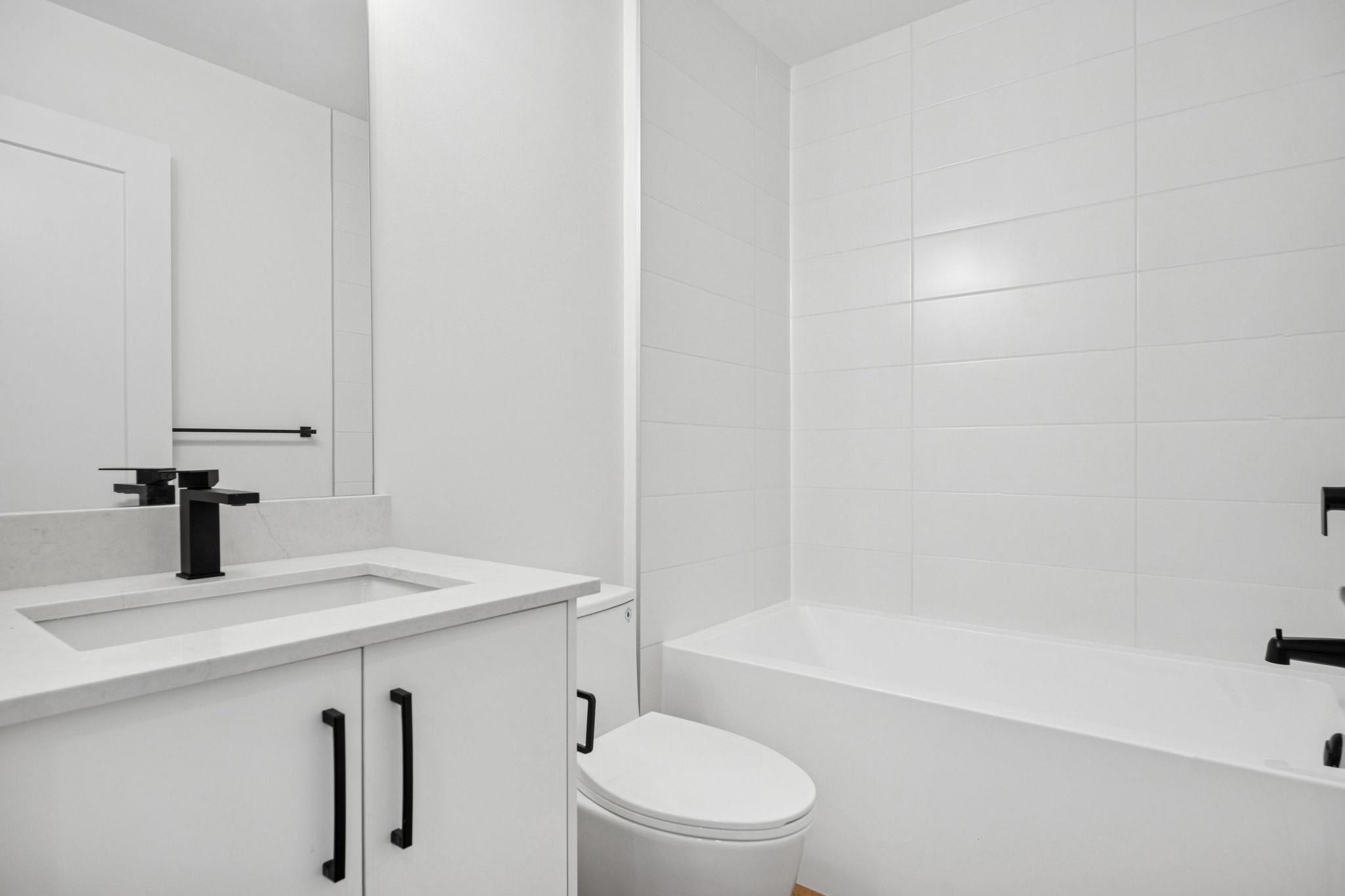 414 20286 72B AVENUE Unit: 414