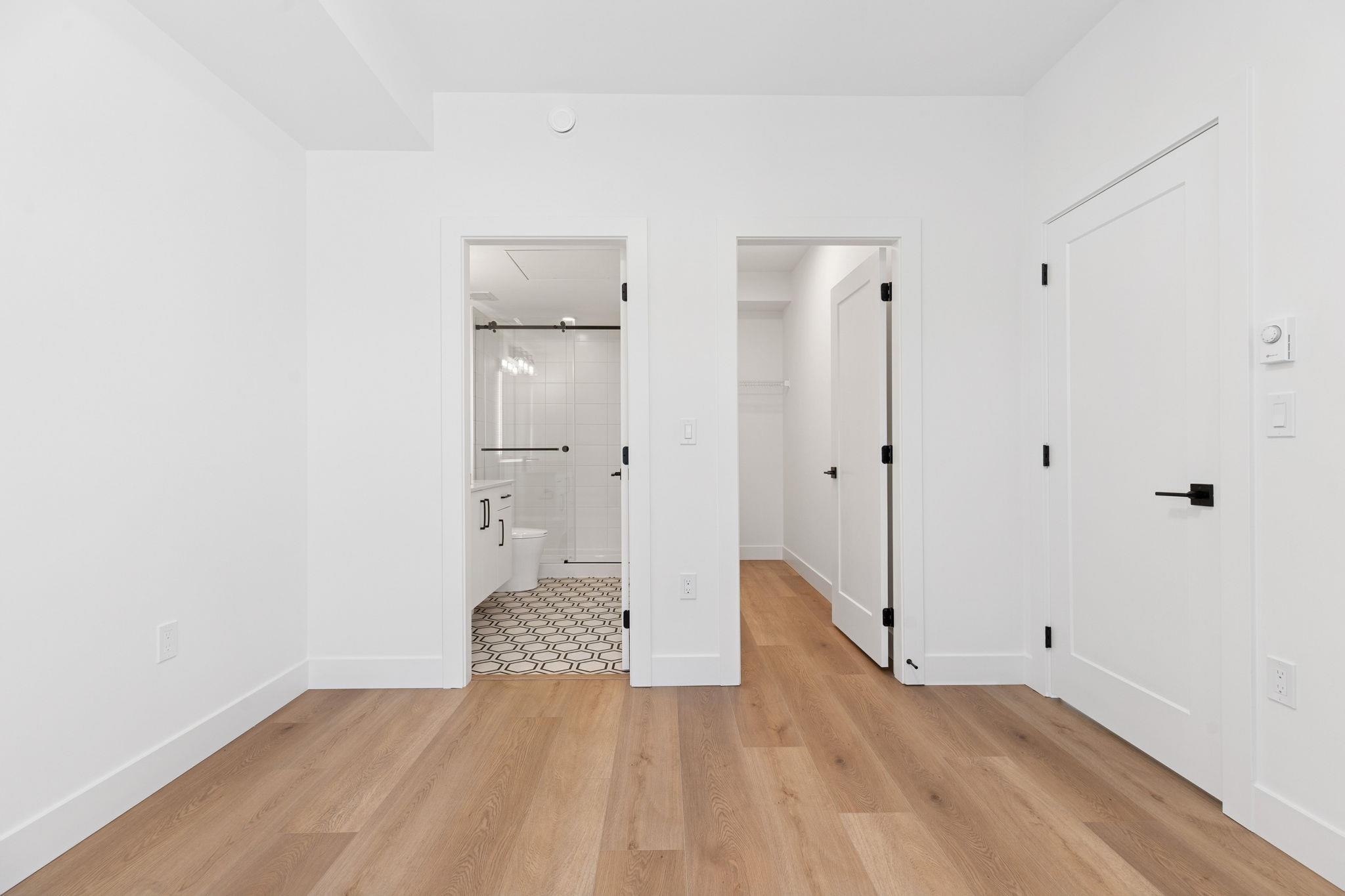 206 20286 72B AVENUE Unit: 206