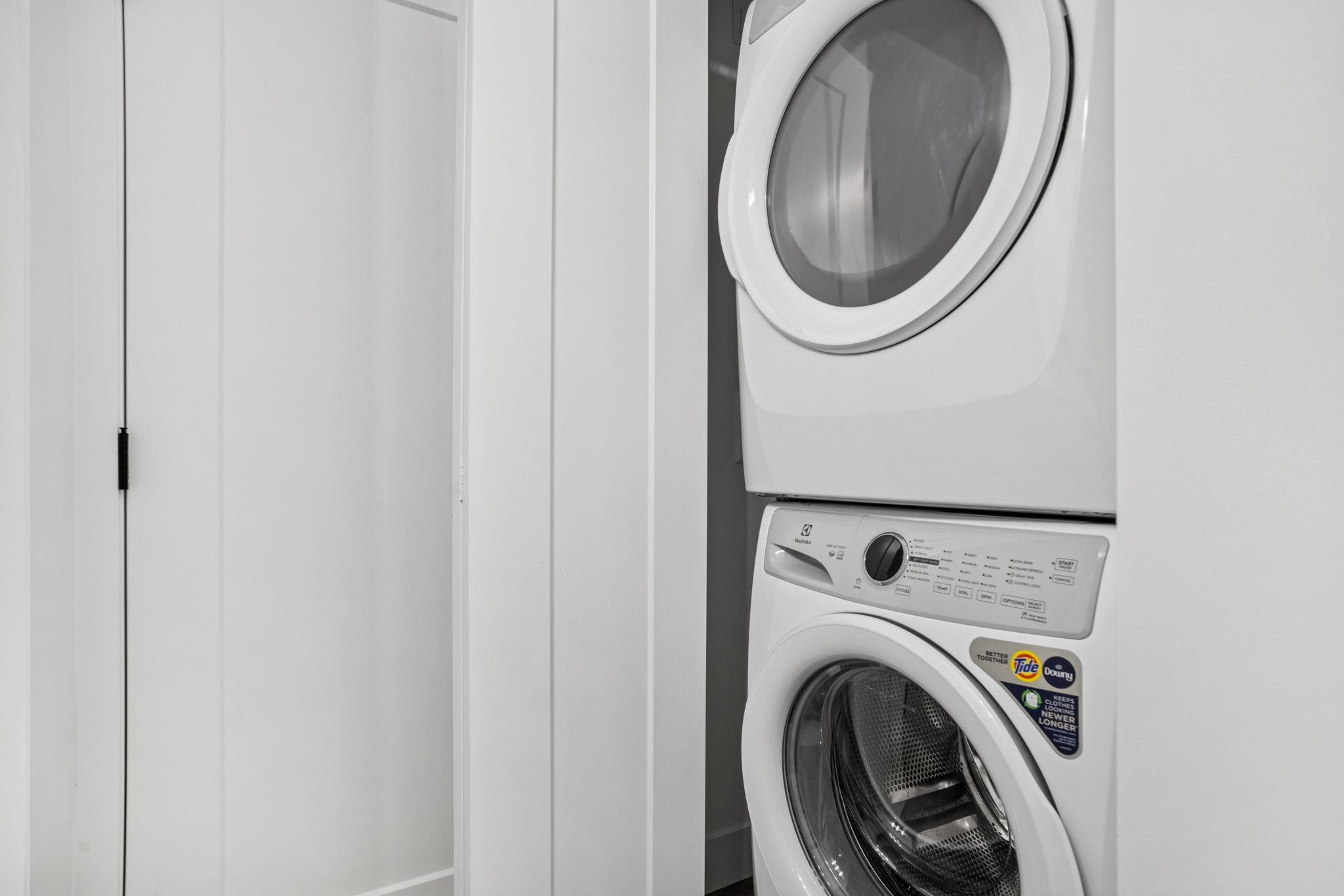 408 20286 72B AVENUE Unit: 408