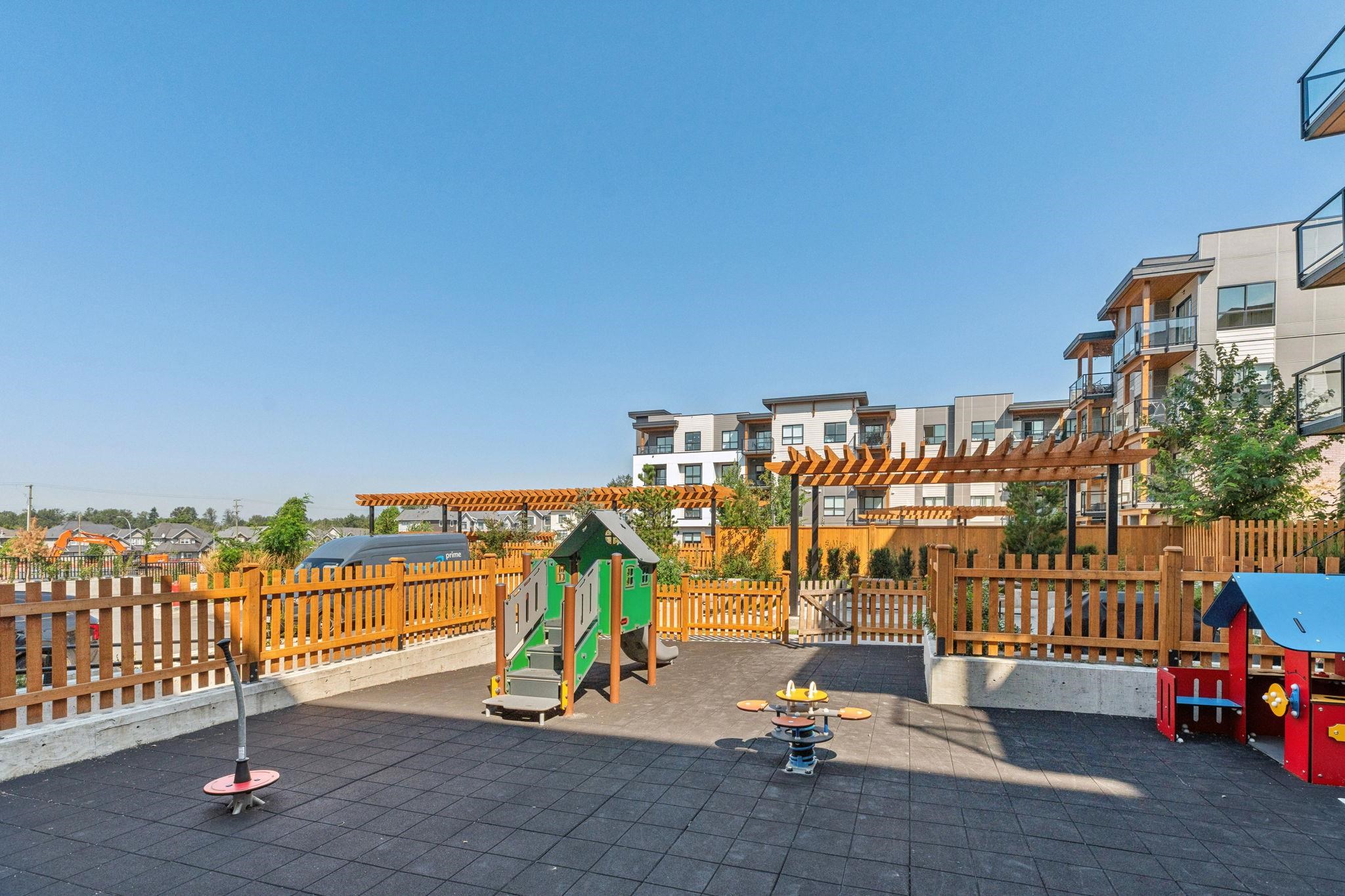 408 20286 72B AVENUE Unit: 408