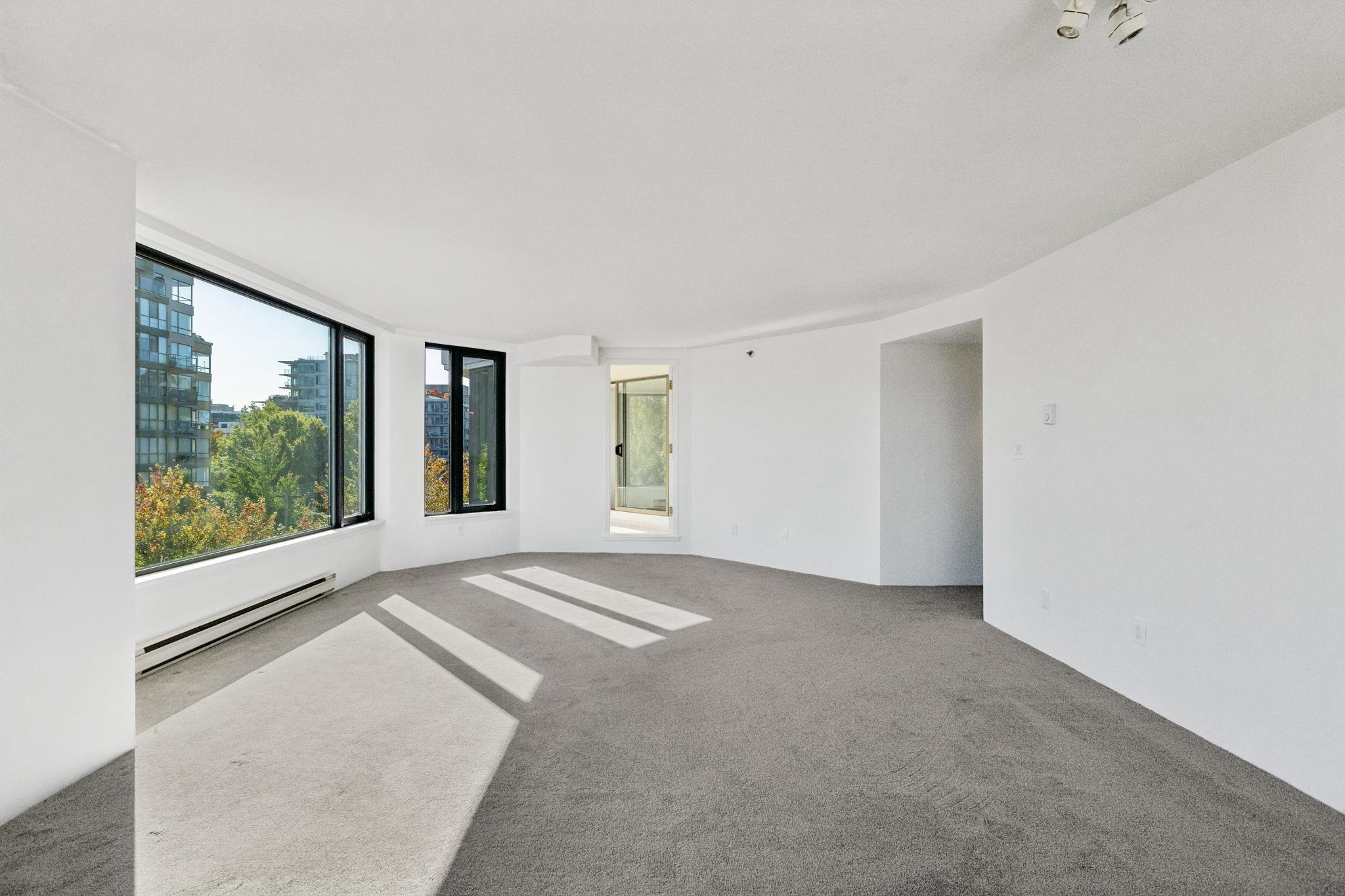 609 2201 PINE STREET Unit: 609