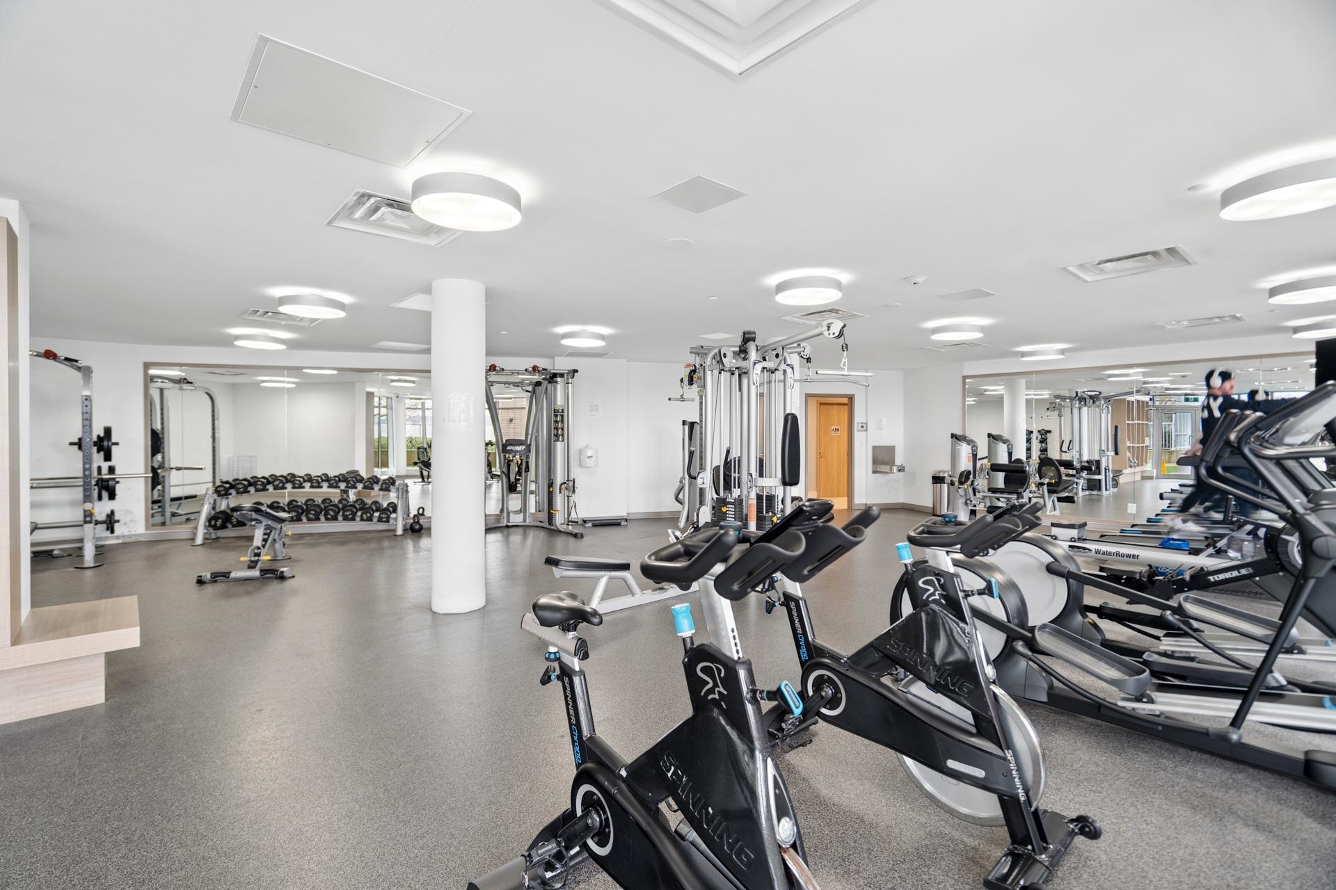 2103 908 QUAYSIDE DRIVE Unit: 2103