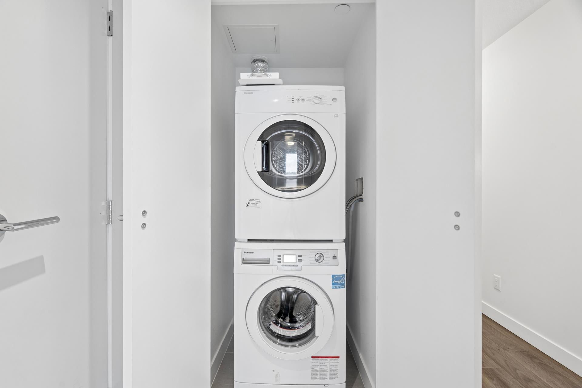 2103 908 QUAYSIDE DRIVE Unit: 2103