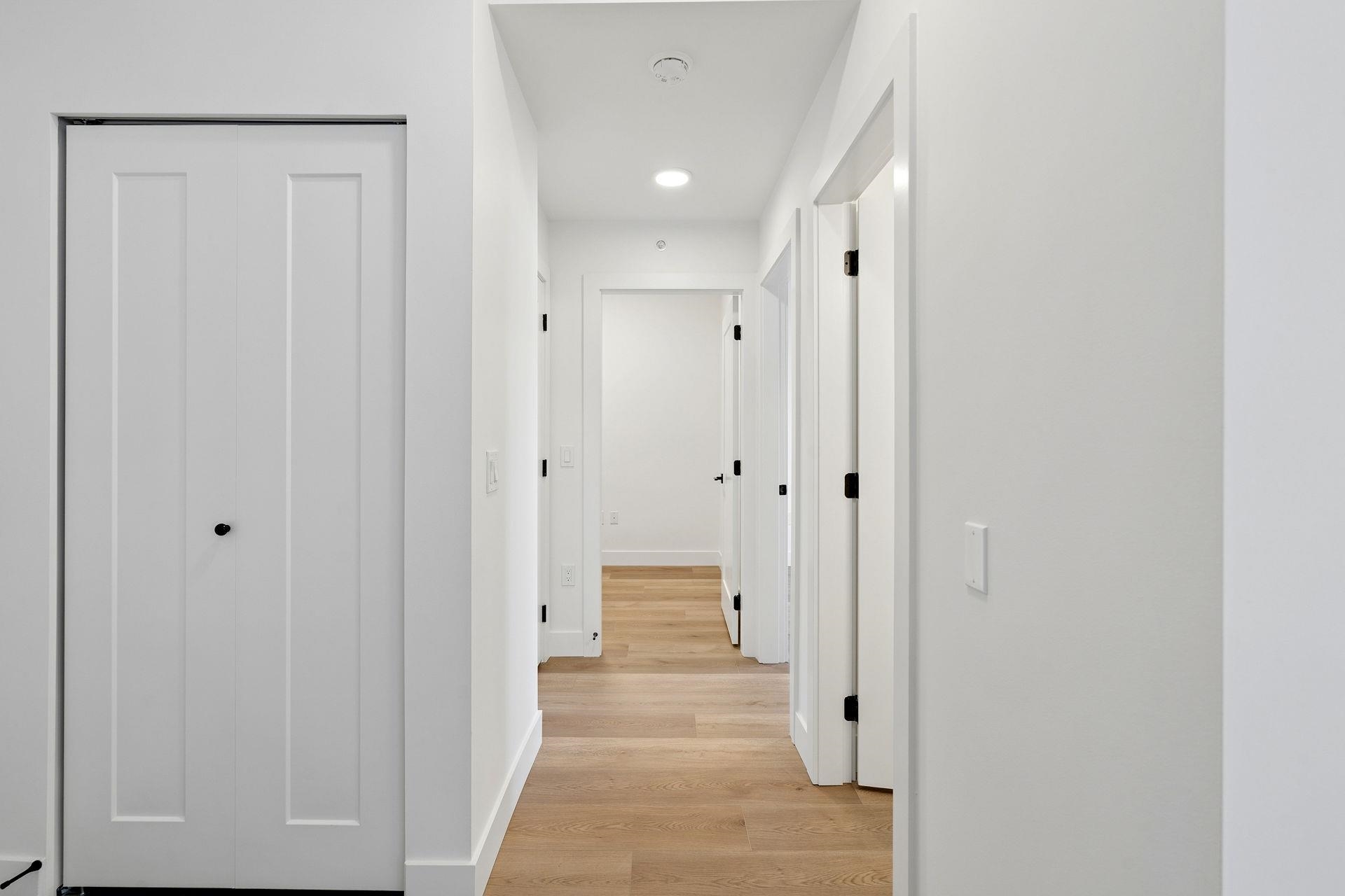 417 20286 72B AVENUE Unit: 417