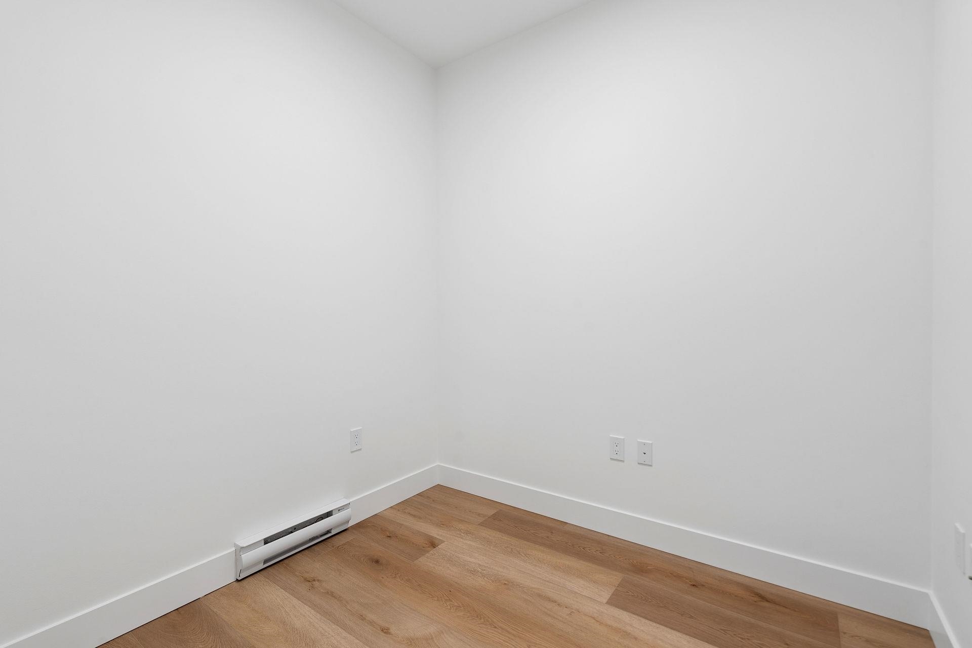 417 20286 72B AVENUE Unit: 417