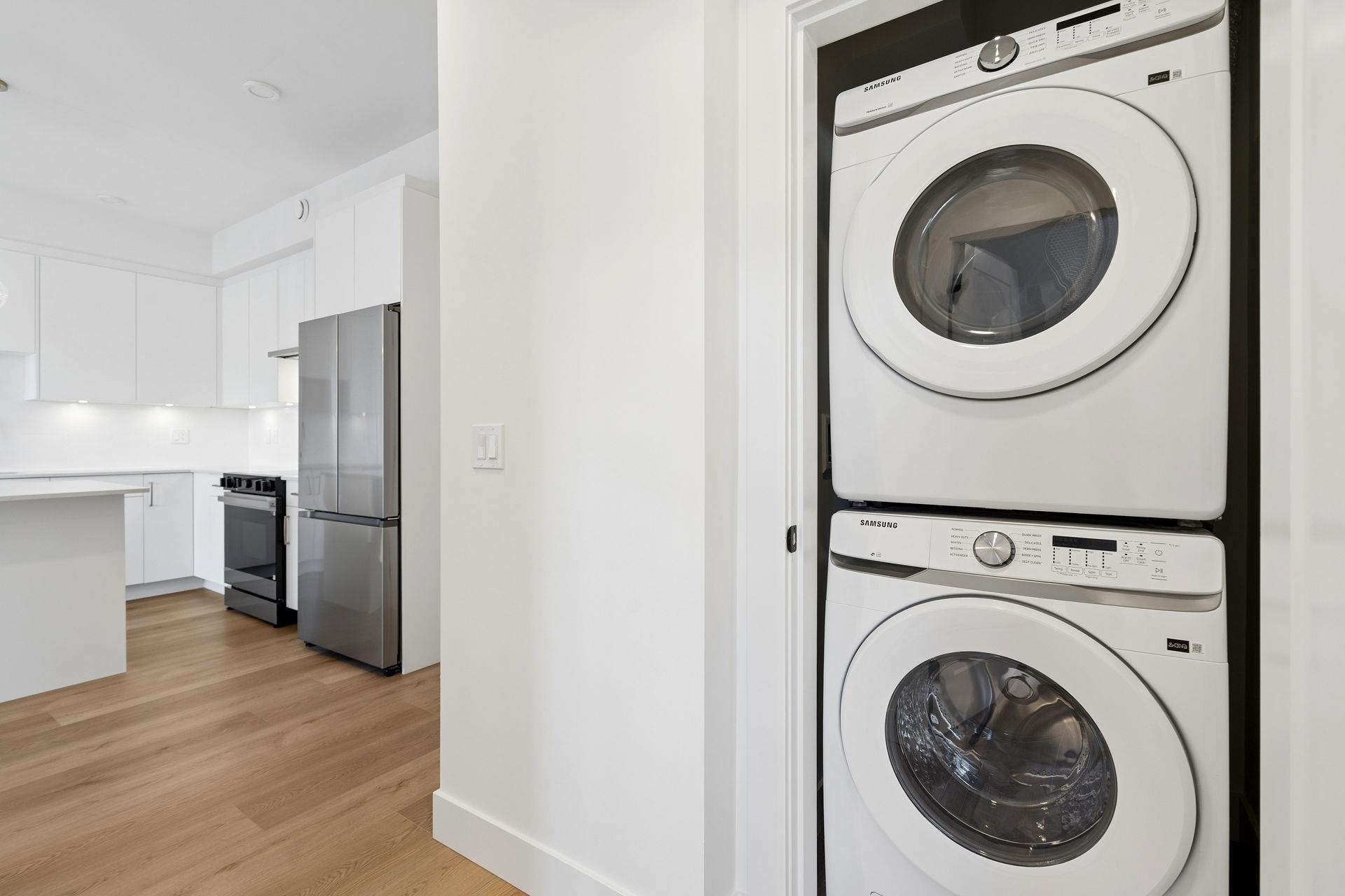 417 20286 72B AVENUE Unit: 417