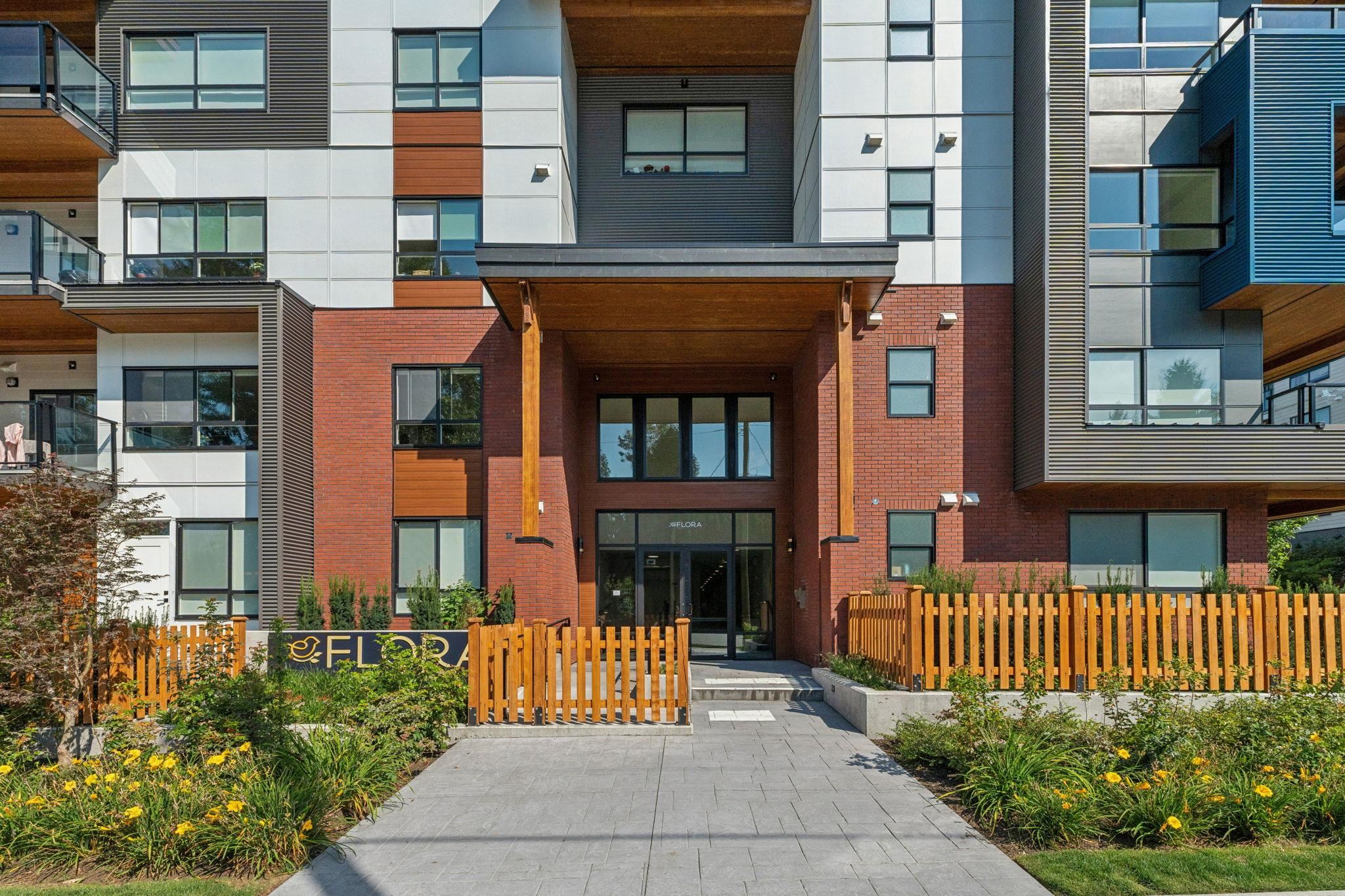 417 20286 72B AVENUE Unit: 417