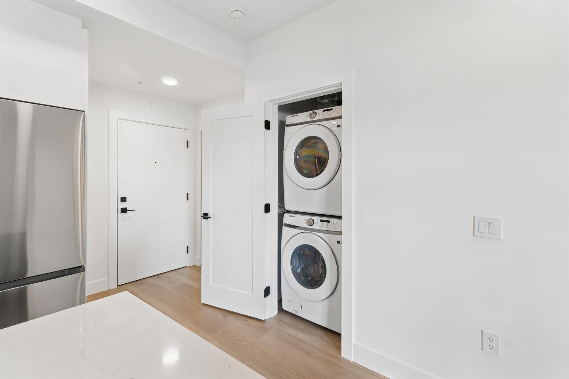 101 20286 72B AVENUE Unit: 101