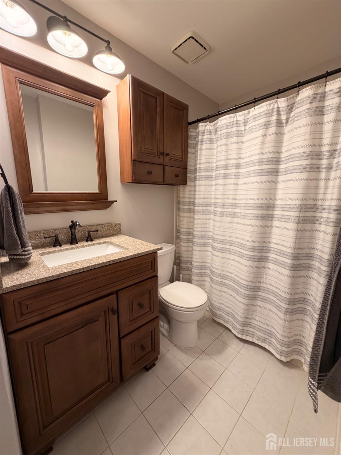 1917 Ravens Crest Drive