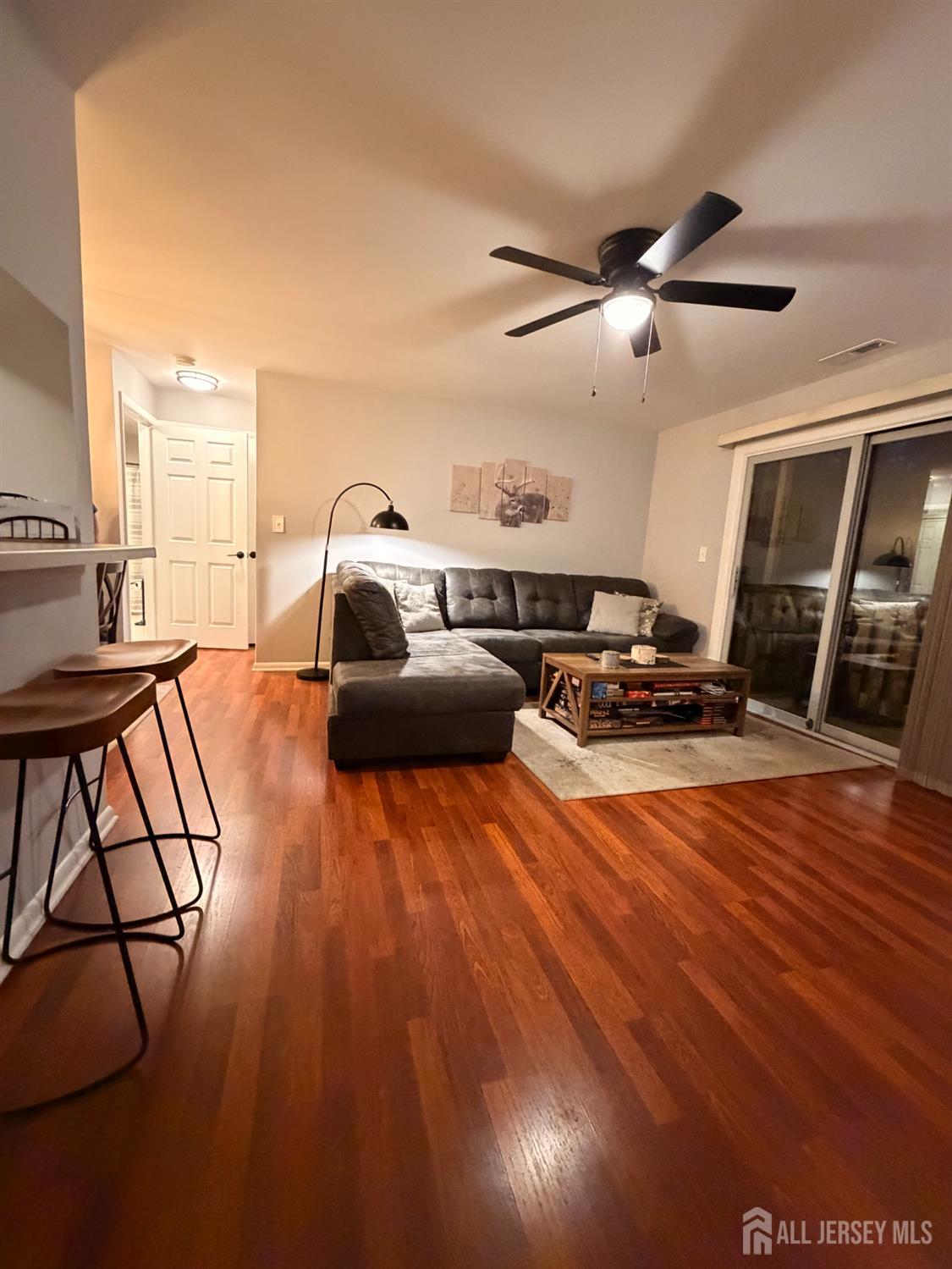 1917 Ravens Crest Drive