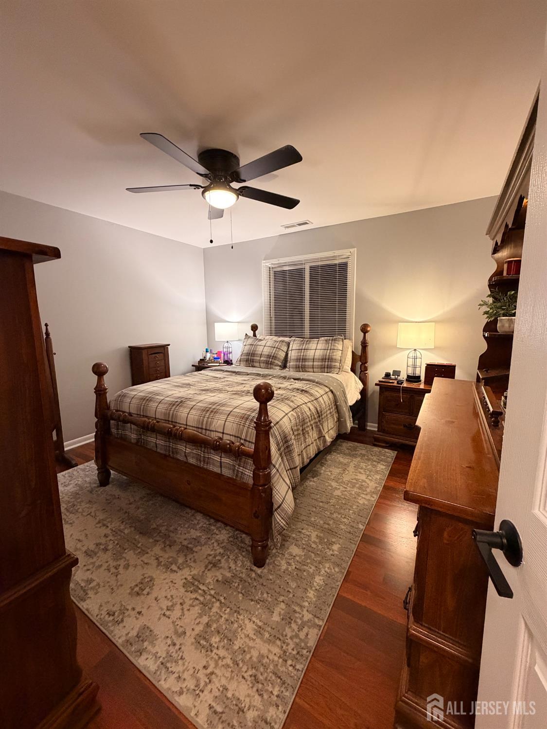 1917 Ravens Crest Drive