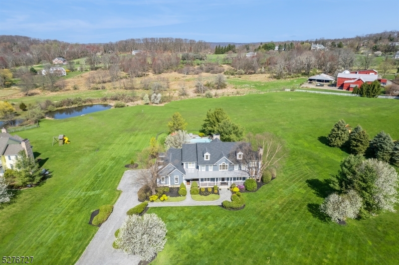 45 Fairmount Rd west