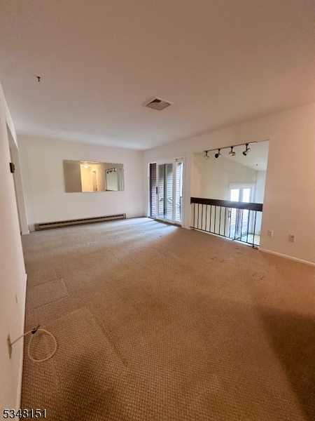 3 Meadowview Dr
