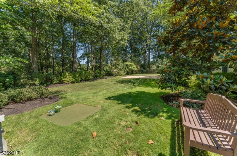 16 Overlook Rd