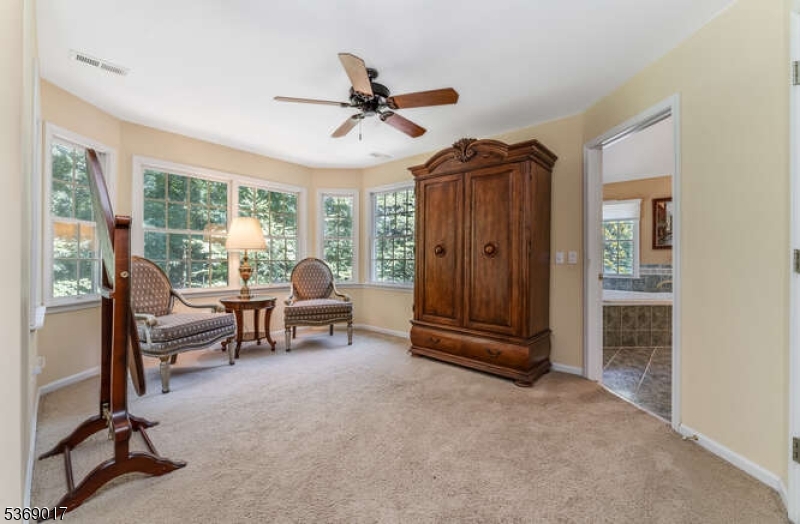 16 Overlook Rd