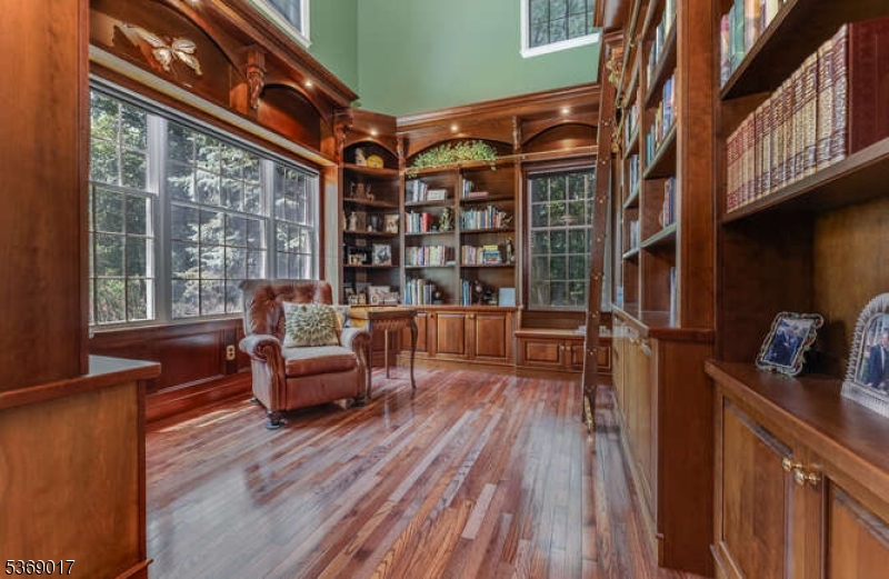 16 Overlook Rd