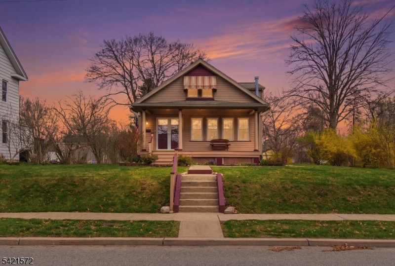 419 Greenwich St