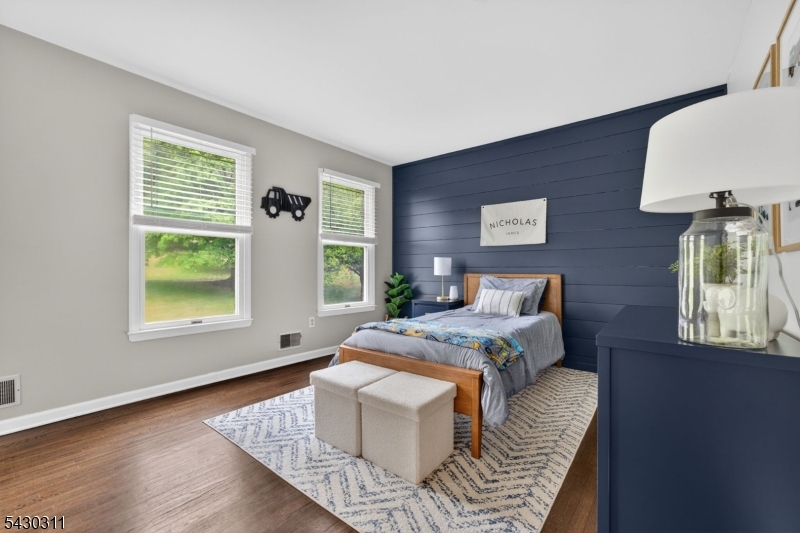 13 High View Drive