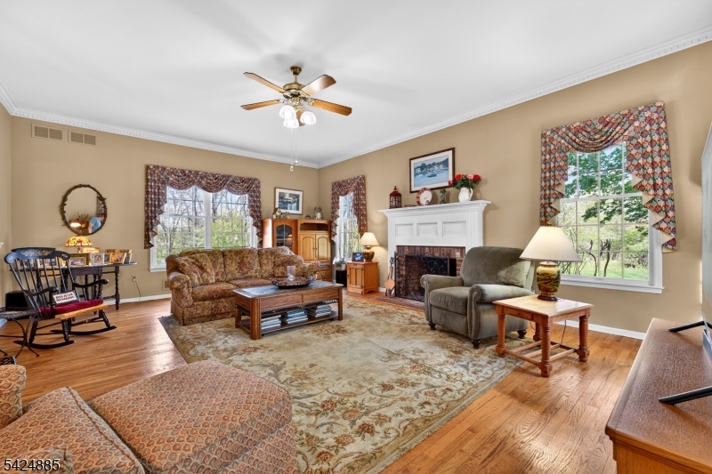3 Indian Creek Rd
