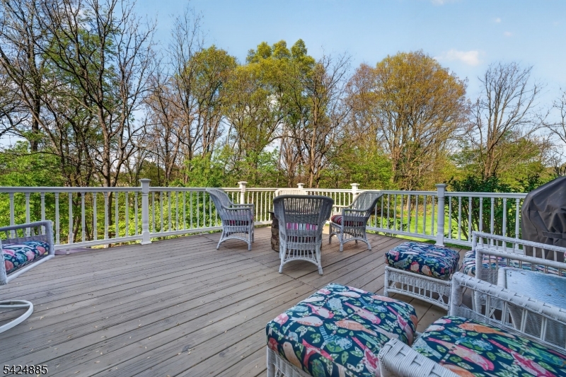 3 Indian Creek Rd
