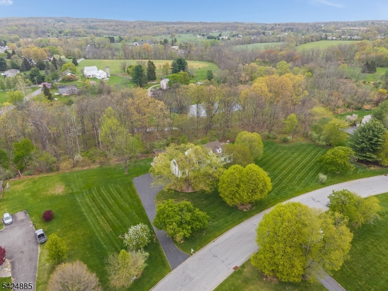 3 Indian Creek Rd
