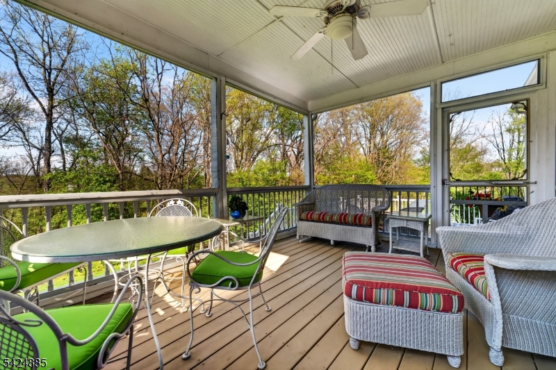 3 Indian Creek Rd
