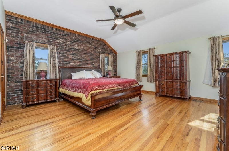62 Bunnvale Rd