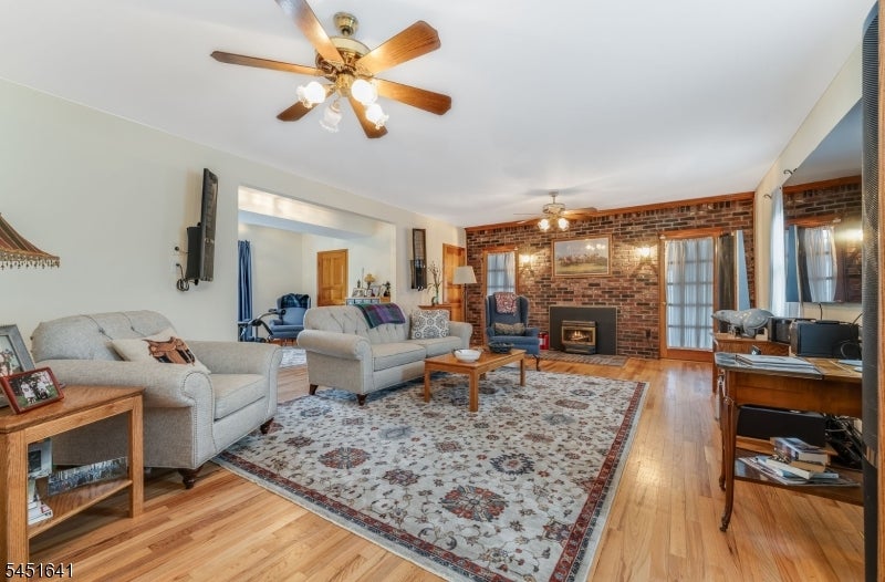 62 Bunnvale Rd
