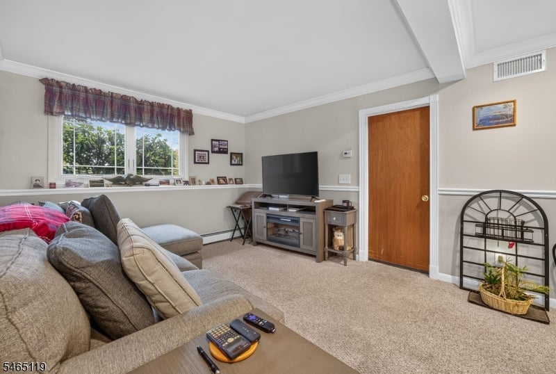 21 Alexandra Rd