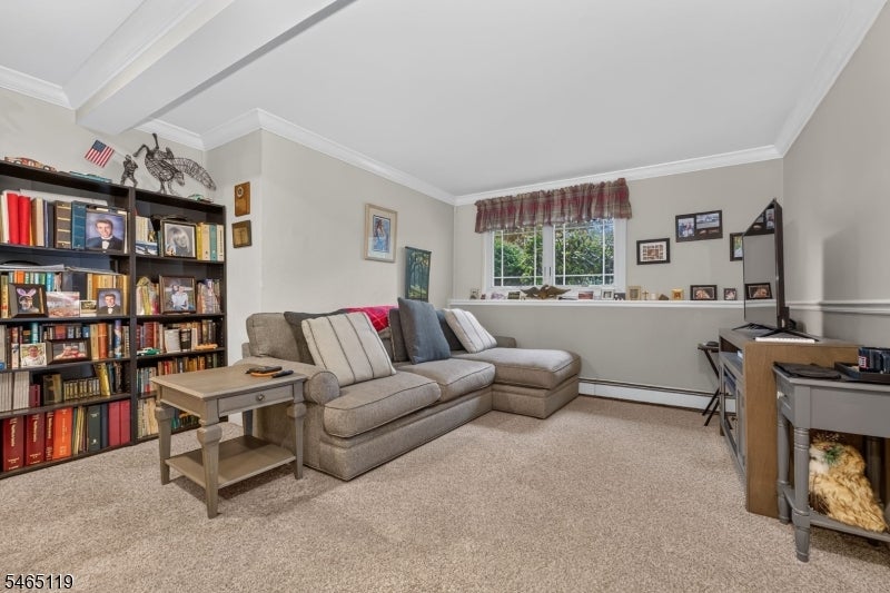 21 Alexandra Rd