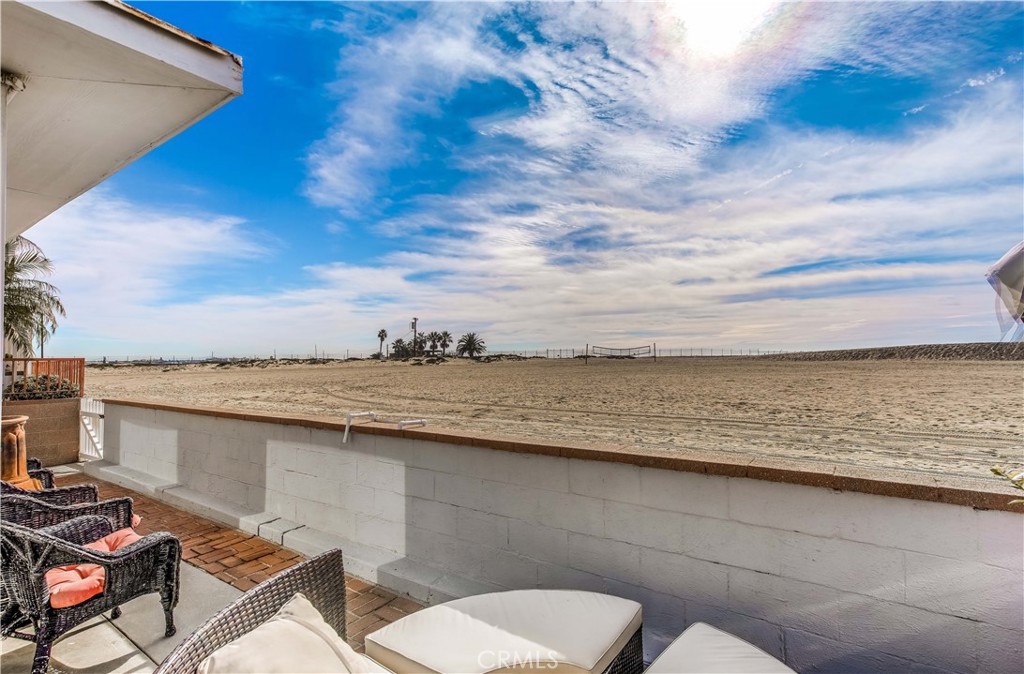 1527 Seal Way 5