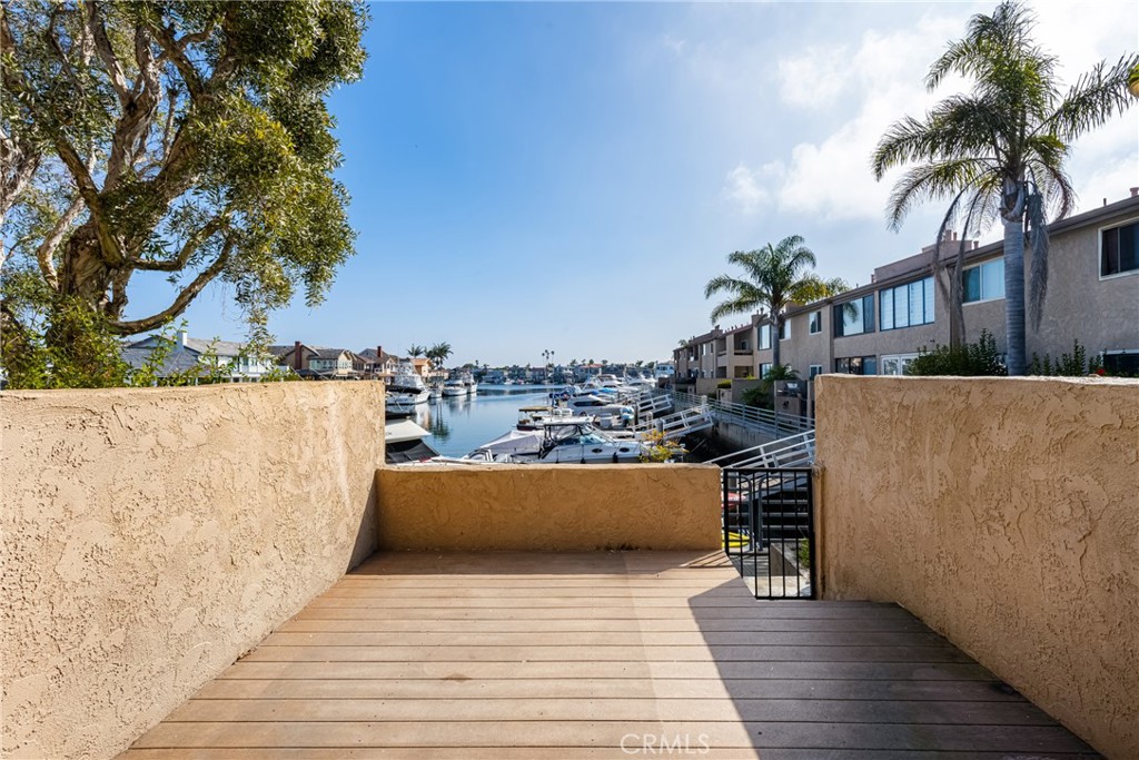 17048 Bluewater Lane