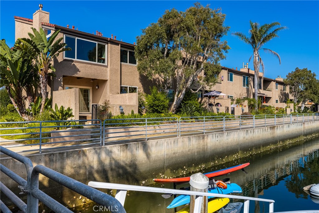 17048 Bluewater Lane