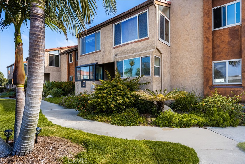 17048 Bluewater Lane
