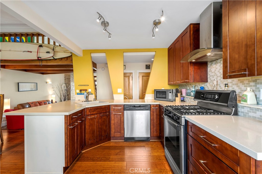 17038 Bluewater Lane