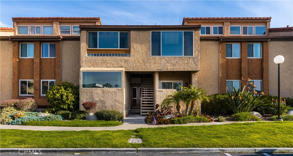 17038 Bluewater Lane