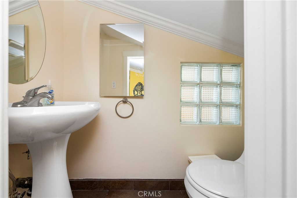 17038 Bluewater Lane