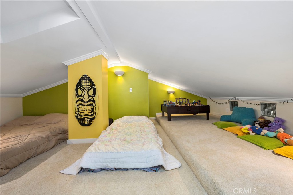 17038 Bluewater Lane