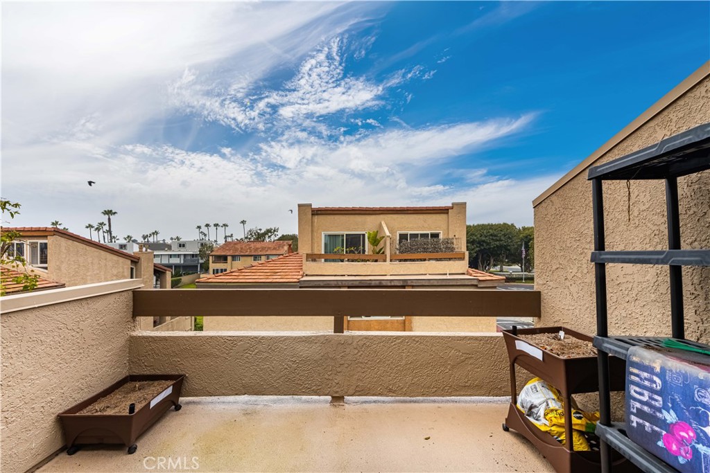16963 Bluewater Lane