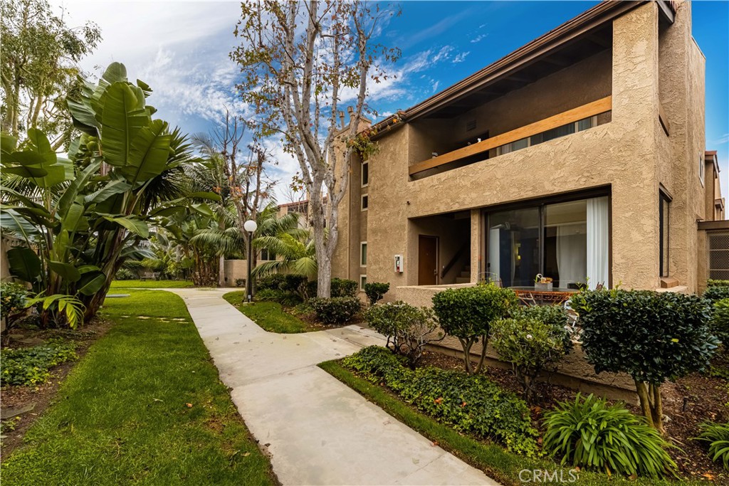 16963 Bluewater Lane