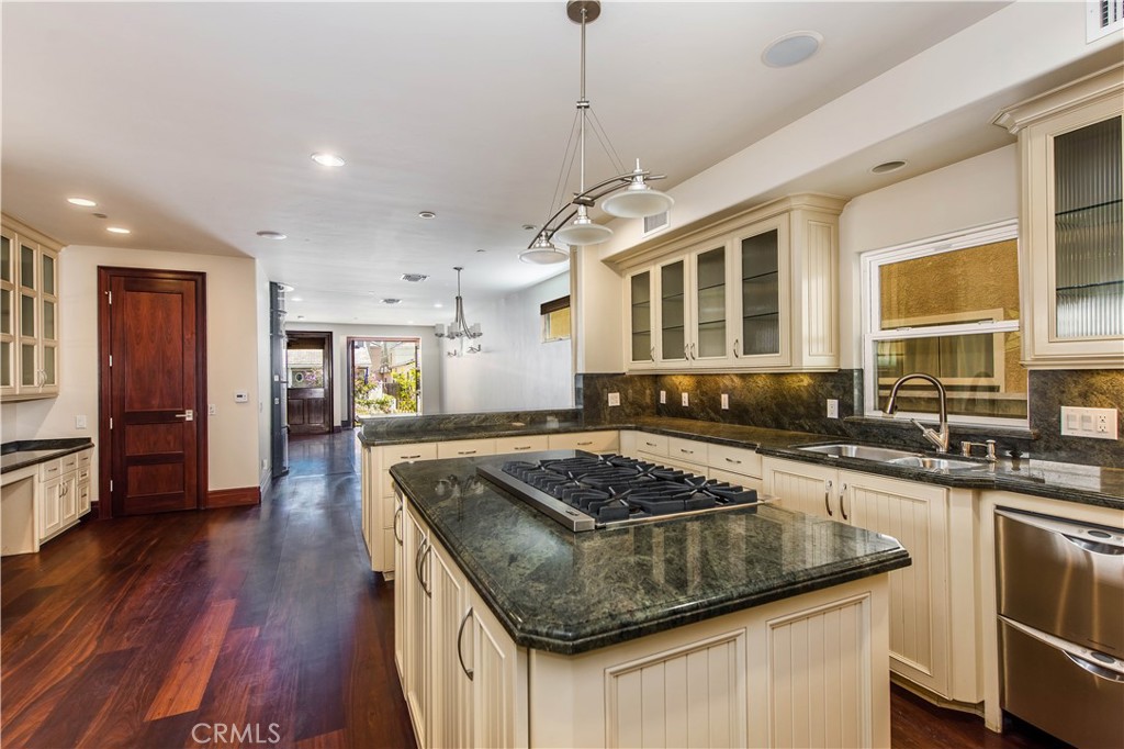 231 15th Street