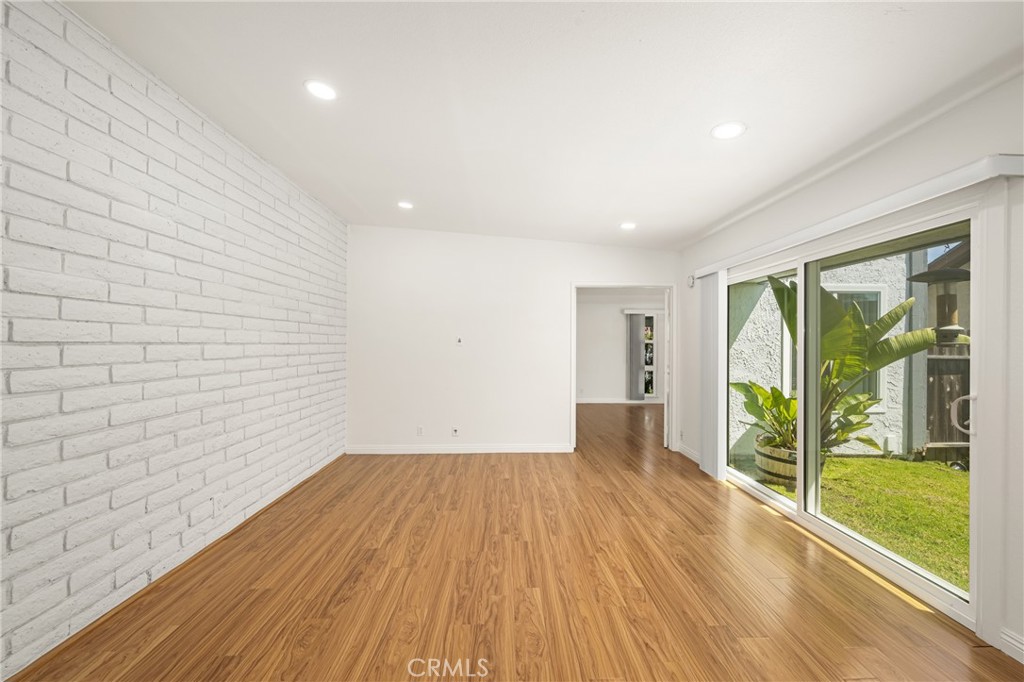 1821 Alsuna Lane
